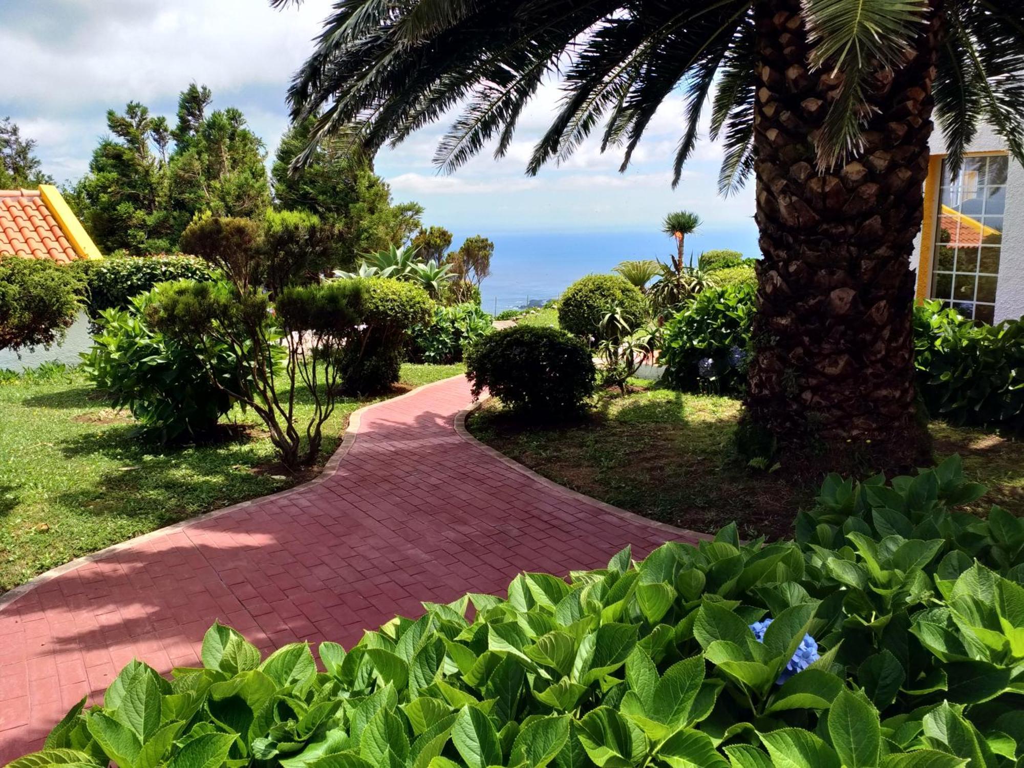 Villa Cedros Санта-Круш-даш-Флориш Экстерьер фото
